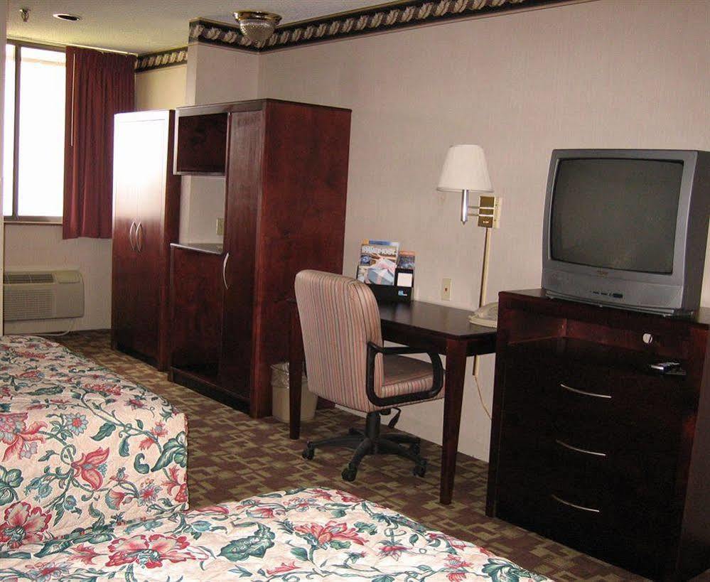 The Atrium Hotel And Conference Center Springdale Buitenkant foto